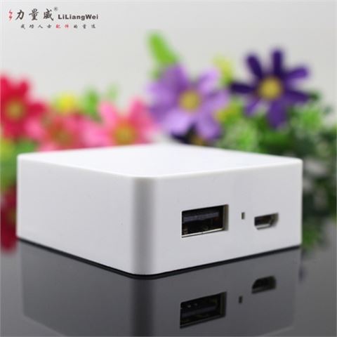 聚合物移动电源 豆腐块移动电源充电宝定制